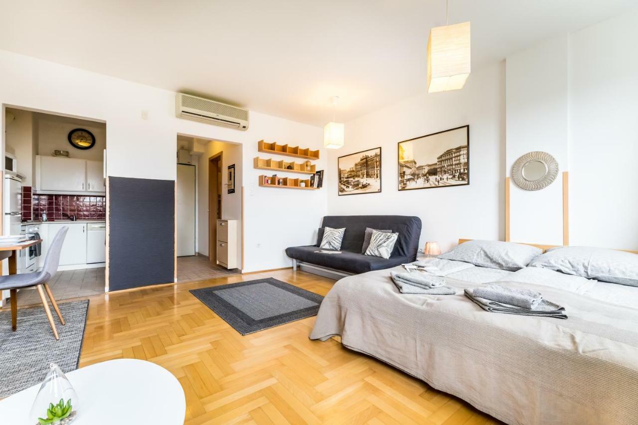Bpr Hello Hollo Apartment Будапеща Екстериор снимка