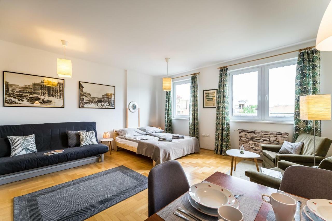 Bpr Hello Hollo Apartment Будапеща Екстериор снимка
